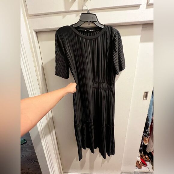 Asymmetrical Zara dress black size s Pleated Midi Dress - Picture 9 of 11